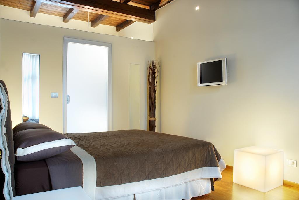 B&B Terres D'Aventure Suites Torino Rom bilde