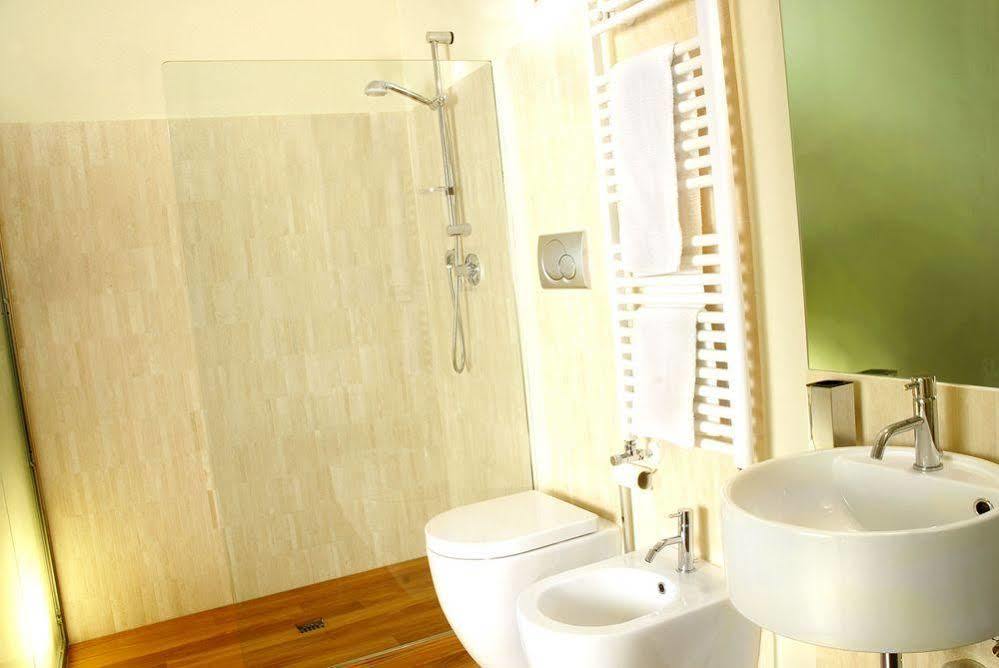 B&B Terres D'Aventure Suites Torino Eksteriør bilde