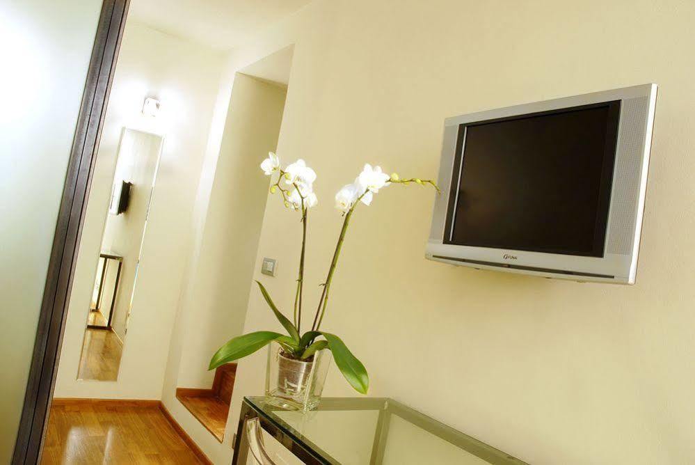 B&B Terres D'Aventure Suites Torino Eksteriør bilde